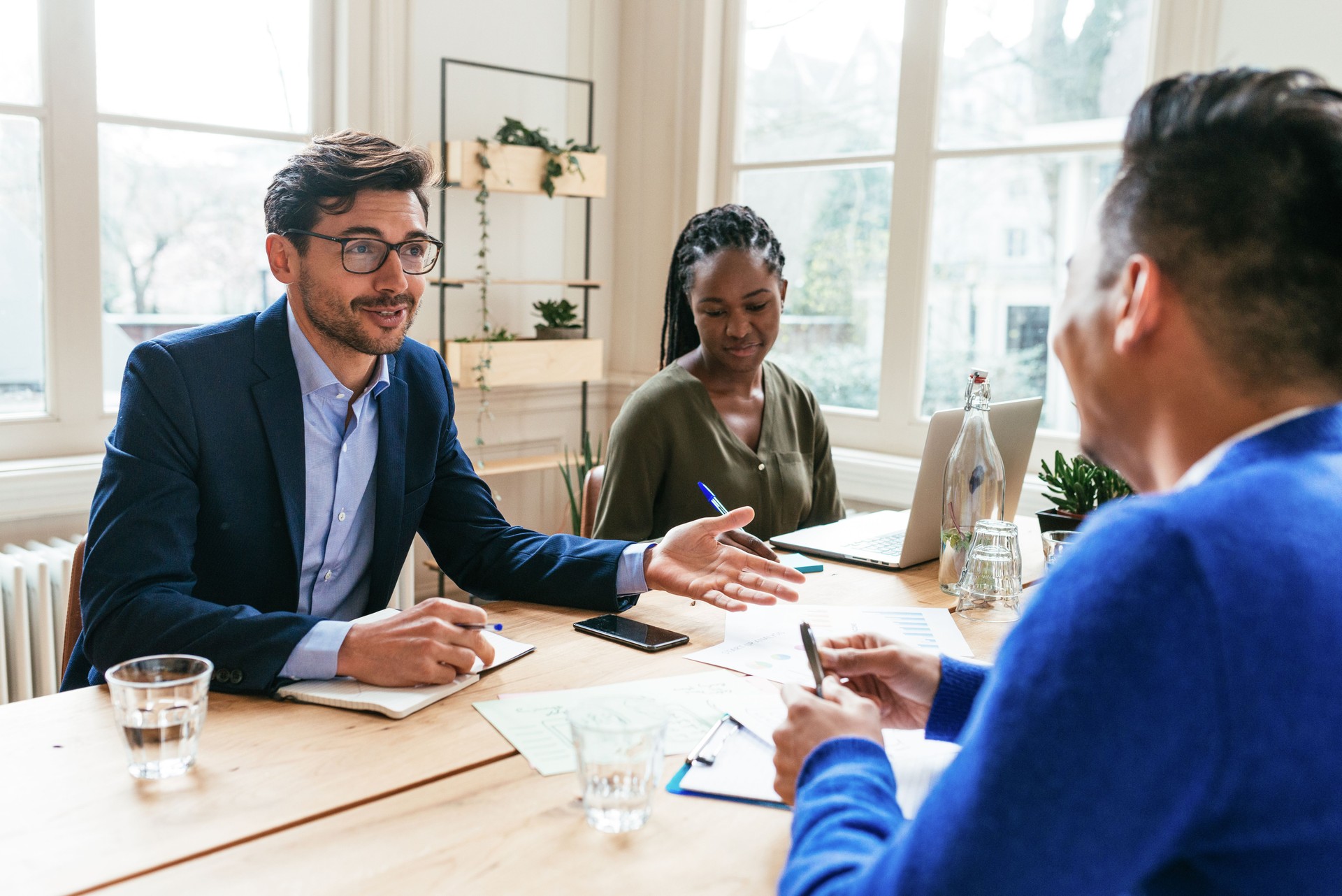 Millennial investors planning to develop crowdfunded project.